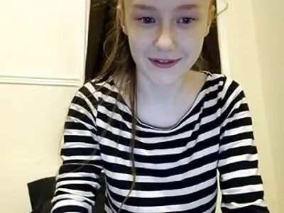 大屁股卡罗莱纳回来了！！视频（卡罗莱娜·里维拉）