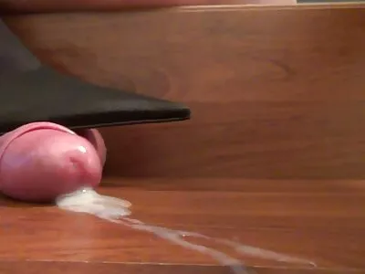 后院偷窥视频（诺米马龙）