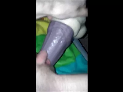 Calling In A Dick Day 视频 (Richelle Ryan)