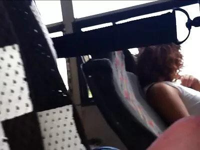 性感的黑发性交在 BangBus 视频 (Alykat Lauren)