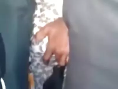 一些深屁股舔一些白人女孩的屁股视频（Gia Steel）