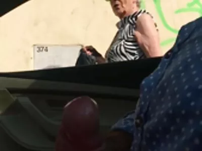 Bite Of Booty video (Raylin Ann, Uma Jolie)